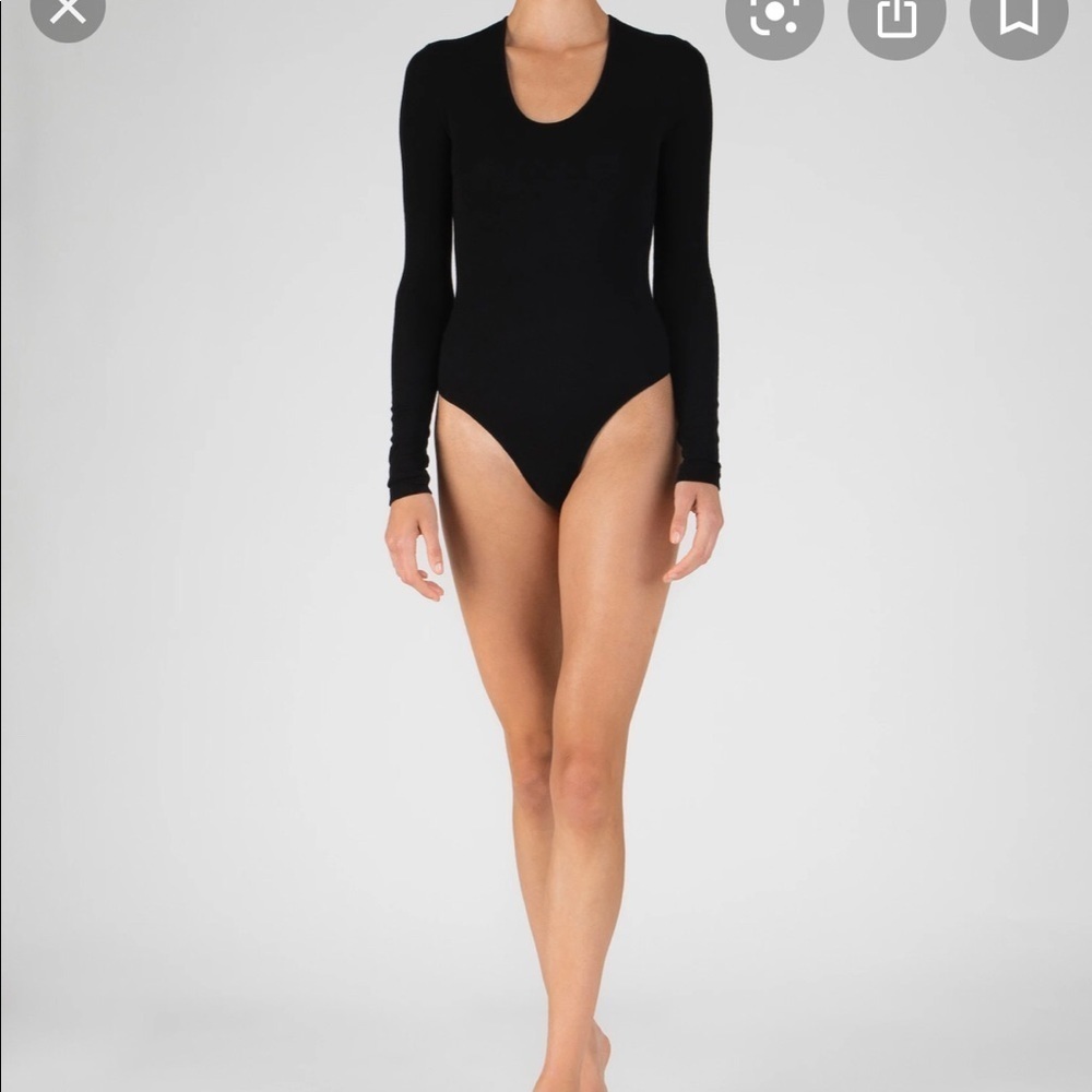 ATM black bodysuit L ✨🖤🌟🖤⭐️